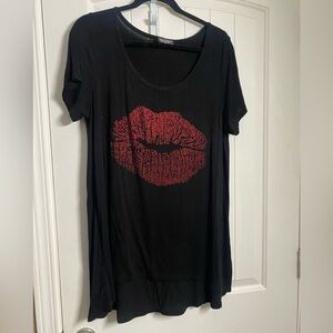 Vanilla Sugar lip red rhinestone Tshirt